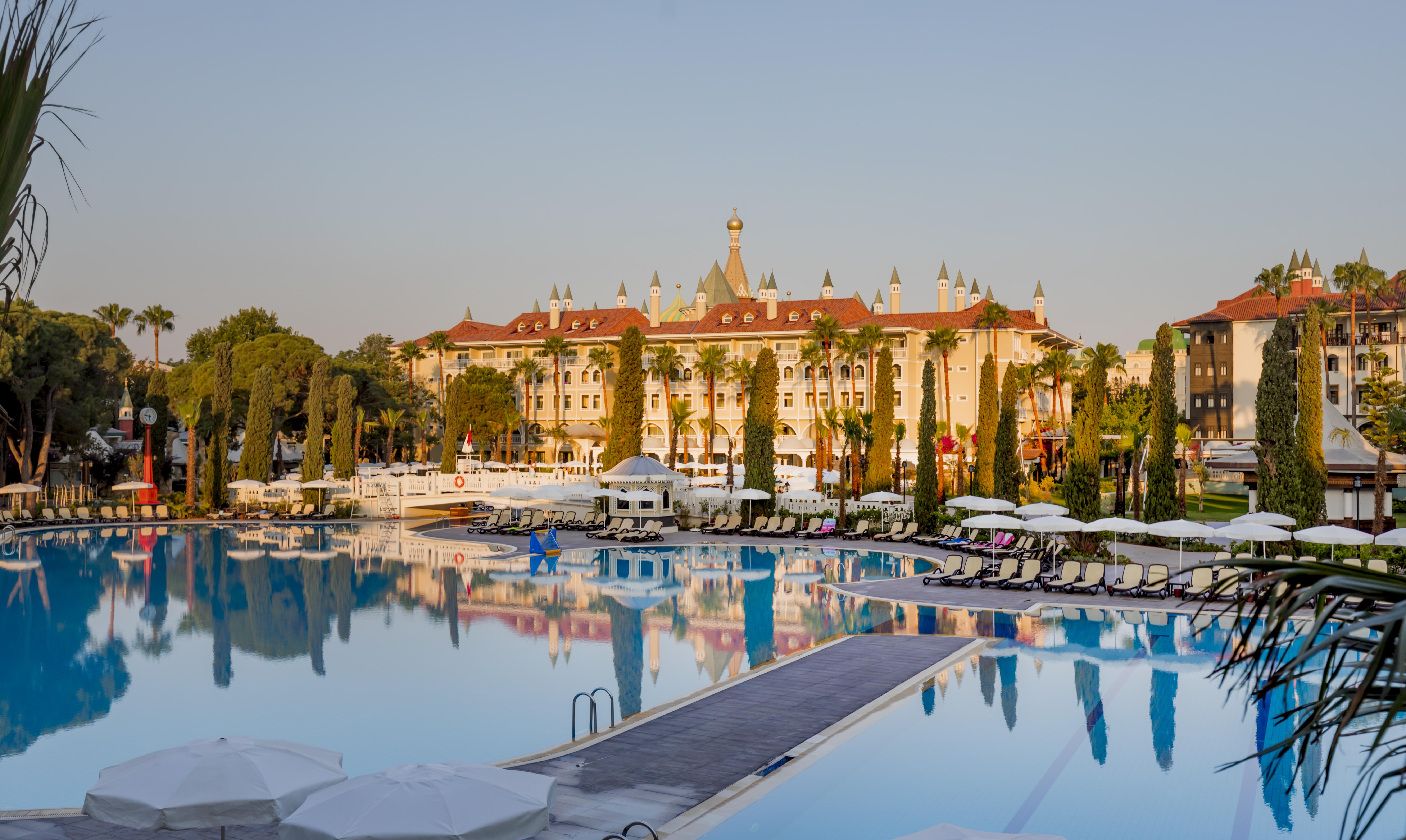 Swandor Hotels & Resorts - Topkapi Palace Анталия Екстериор снимка