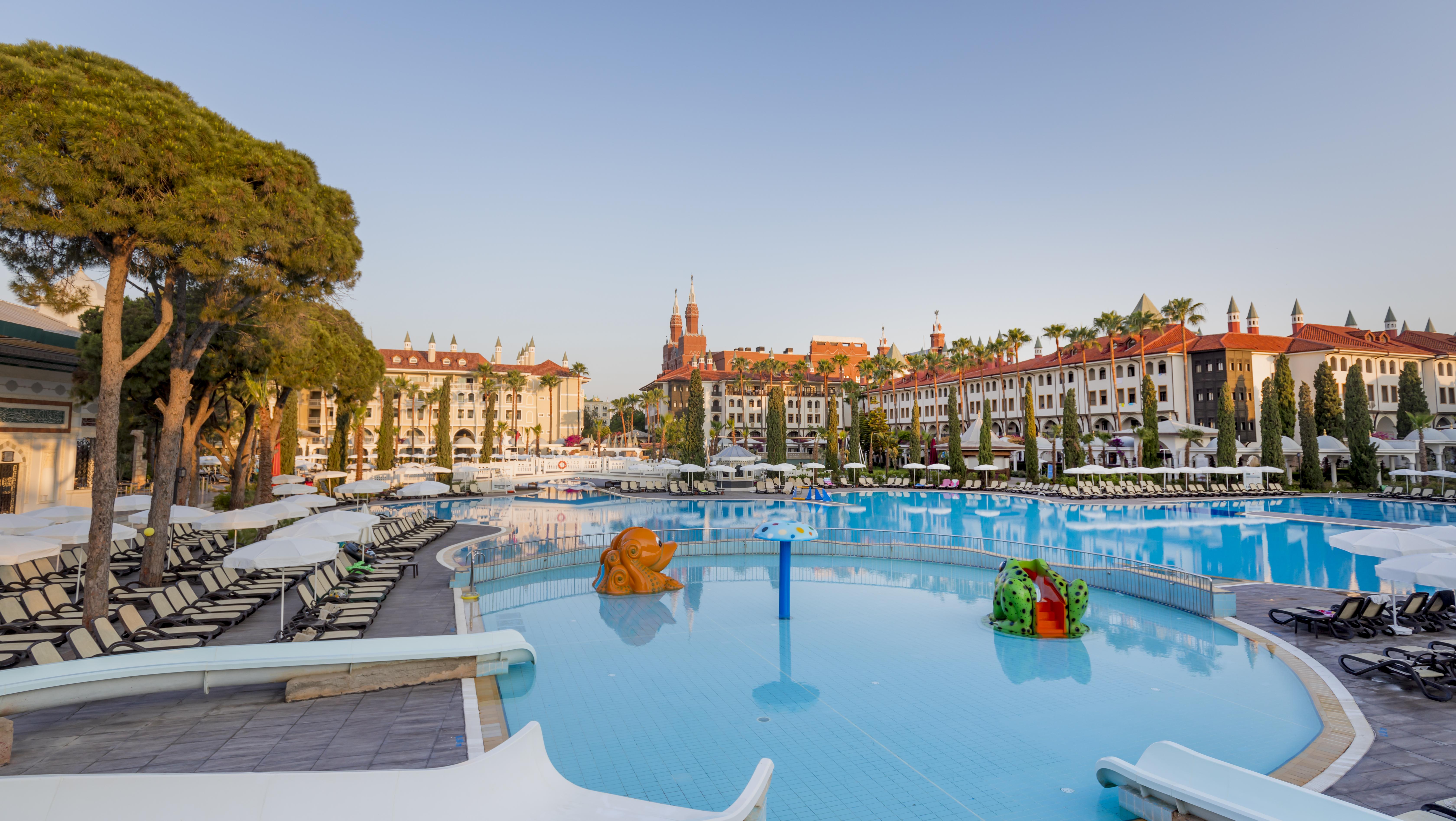 Swandor Hotels & Resorts - Topkapi Palace Анталия Екстериор снимка